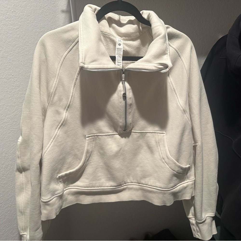 Lululemon cropped scuba with half zip XL/XXL